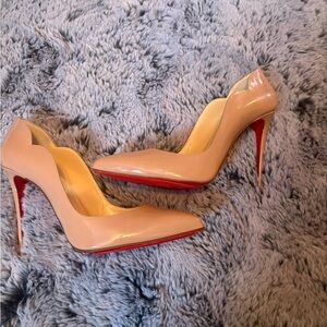 Christian Louboutin Hot Chick 100 Heels with Iconic Red Soles